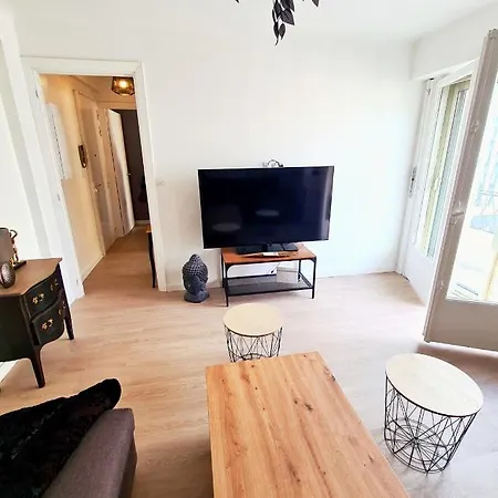 Apartment Charming T2 In Center *